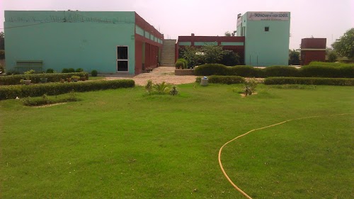 Dronacharya Senior Secondary School