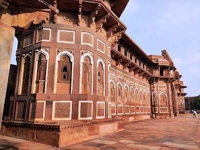 Jahangir Palace