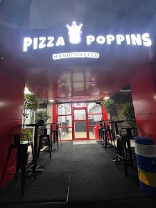 Pizza Poppins