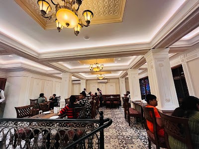 Hatari Restaurant
