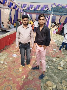 Riyaz Ahmad tailor shop