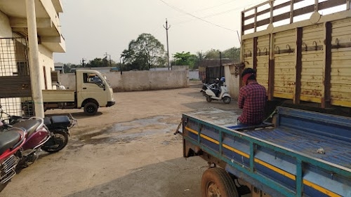 Nagpur Golden Transport Company
