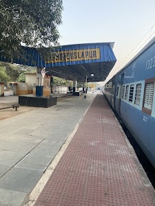 Uslapur Railway Parking Stand