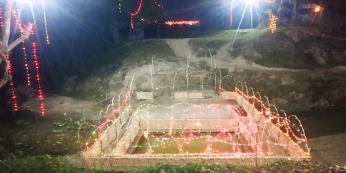 DOOMBUR ডম্বুর
