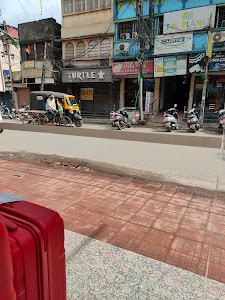 American Tourister