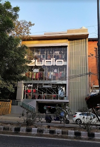 Zudio janakpuri