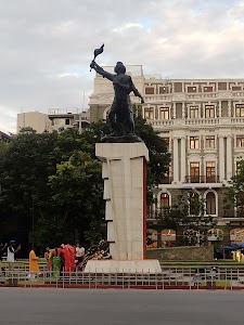 Hutatma Chowk Metro Station