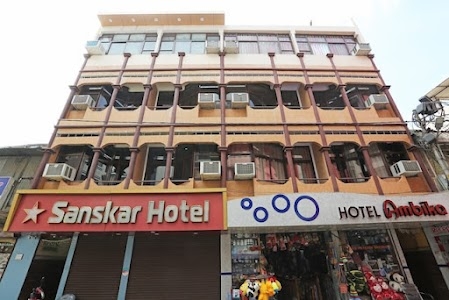 OYO 29763 Hotel Sanskaar