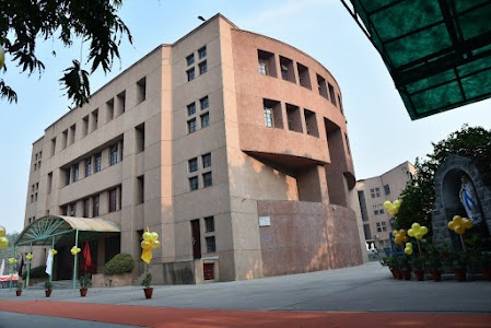 Saint Mary's School