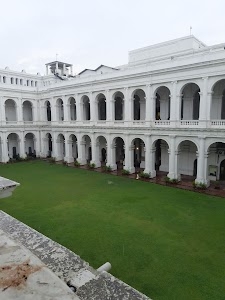 Indian Museum Kolkata Ticket & Clock Room