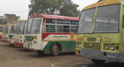 Badaun bus stand
