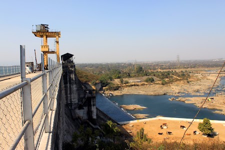 Tenughat dam