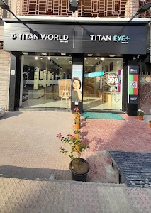 Titan Eyeplus