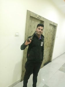 STARiHOTELS Bombay Hospital Road Indore