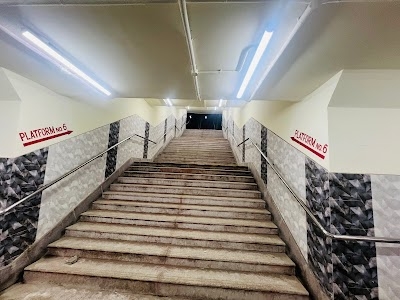 Santragachi Station Subway