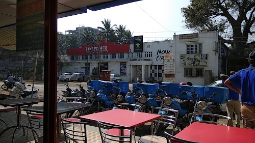 Domino's Pizza