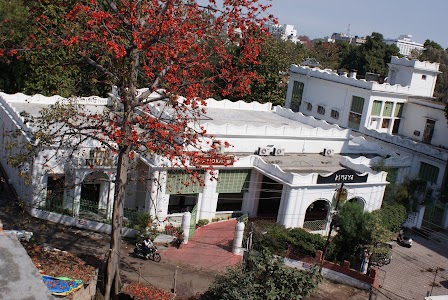 Habibullah Estate