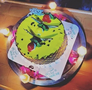 SHUBHAM DAILY NEEDS & CAKE SHOP