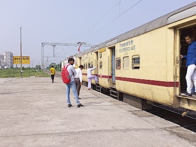 Mahrauli railway station