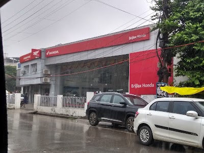 Tata Motors Cars Showroom - Brijlax Motors, Sigra