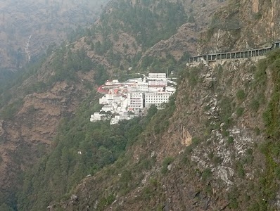 Mata Vaishno Devi Mandir, Atam Nagar