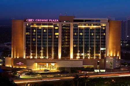 Crowne Plaza Kochi
