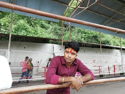 Shikha ett bhattha