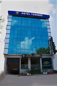 Hotel Tashree & Banquet at Kapashera