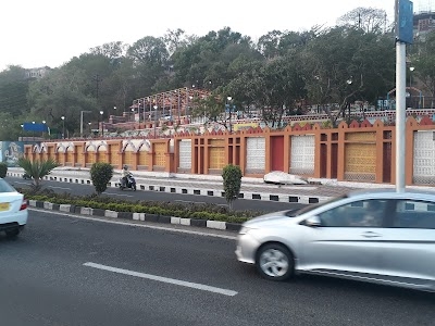 Selfie Point V.I.P. Road