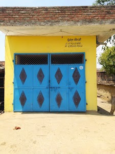 Dinesh building workshop
