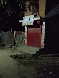 BHAT GENERAL STORE POSHPORA