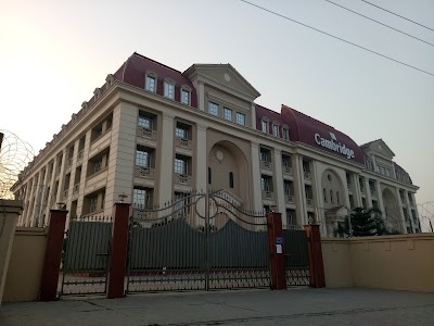 Cambridge Enclave