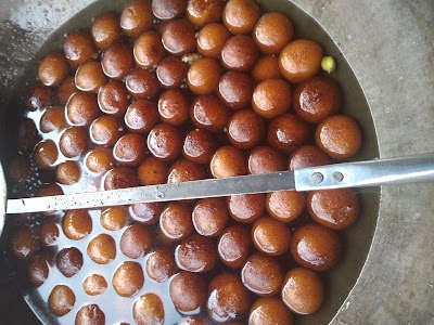 Madhur Sweets