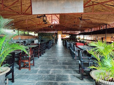 Payatha - Ethnic Foothill Restaurant
