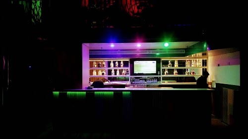 Night Club 18, Restaurant, Dance FLoor, Dinning, Corporate Parties