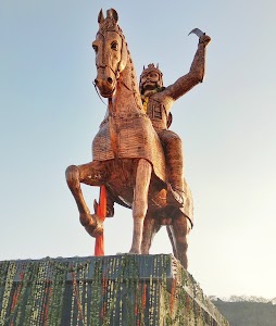 Maharaja Chhatrasal Sculpture