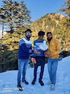 Lokhandi Snow Point