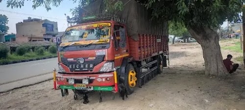 Shahzad (UP15DT6641)