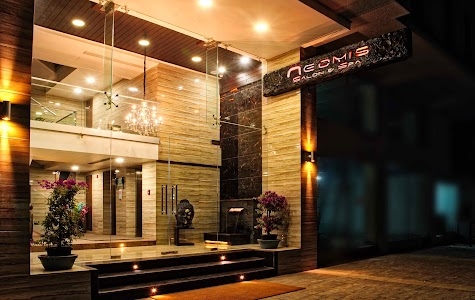 Neomis Salon & Spa, Le Méridien