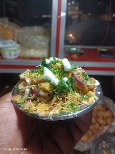Pyare Pakodi Centre