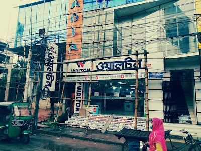 WALTON PLAZA