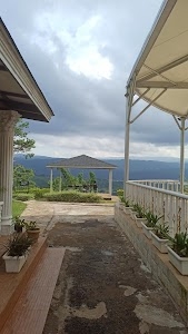 Nohsngithiang Resort