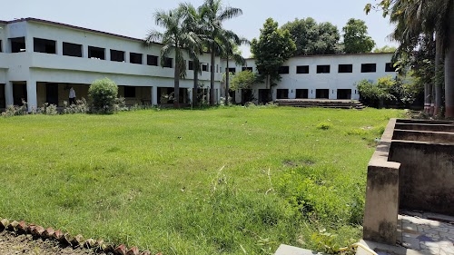 BBS PUBLICE B.T.C.COLLEGE BARNA KUNDA PRATAPGARH