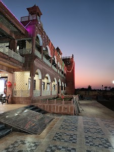 Raj Villas palace