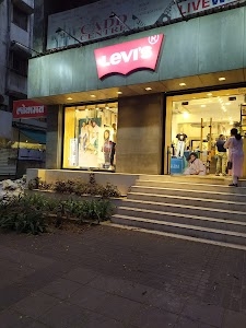 J.M Road ( Jungli Maharaj Road)