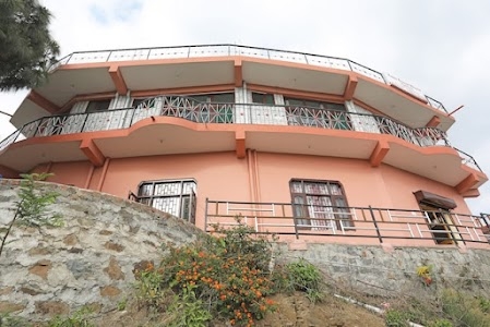 OYO 37054 Amit Guest House