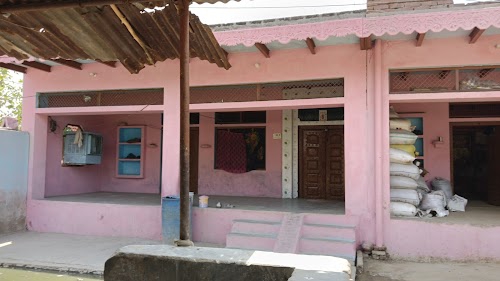 Neetu Shop(Narendra Singh)