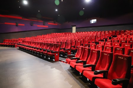 Gold Cinema, Morena