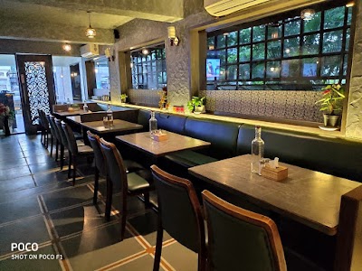 Lalit Bar and Restaurant with Family lounge