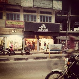 ADIDAS SHOWROOM